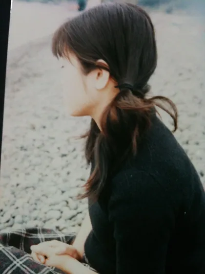 My wife when she was very young. — Photo 11