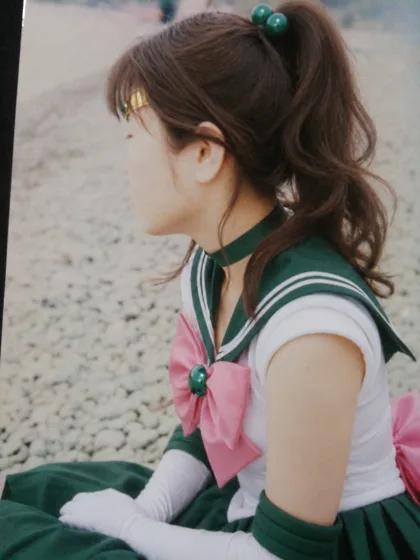 My wife when she was very young. — Photo 14